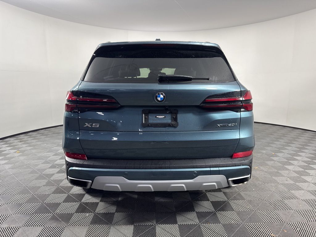 Thumbnail: 2024 BMW X5 - 6