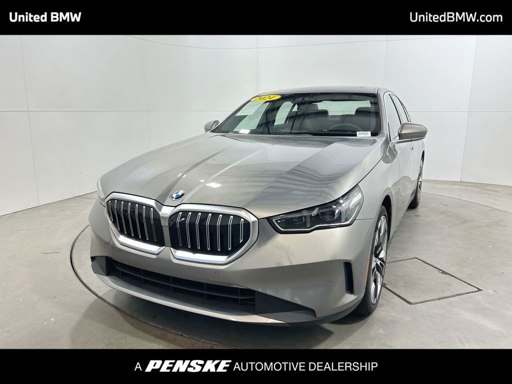Thumbnail: 2024 BMW 5 Series - 1