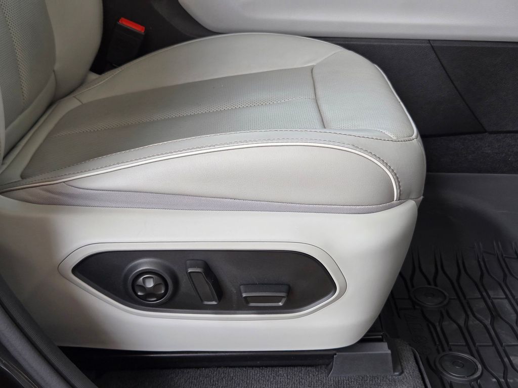 Used 2022 Jeep Grand Cherokee L SUV