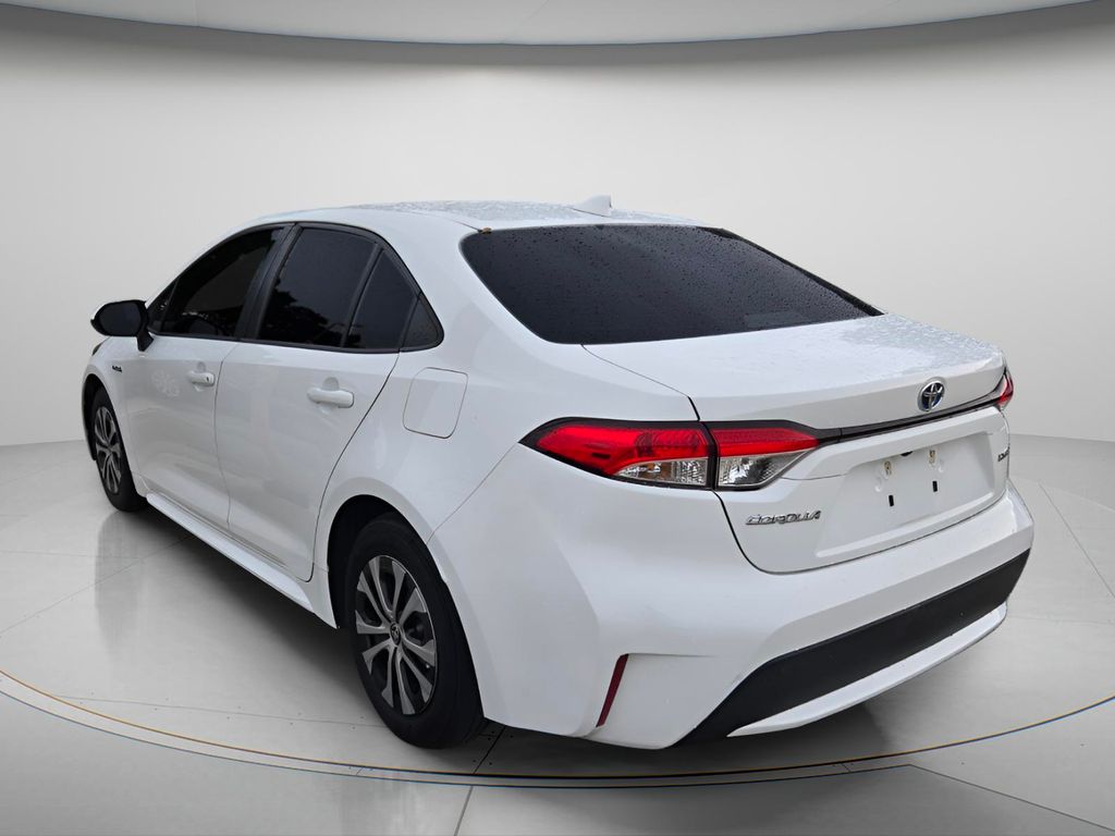2021 Toyota Corolla - $15,677