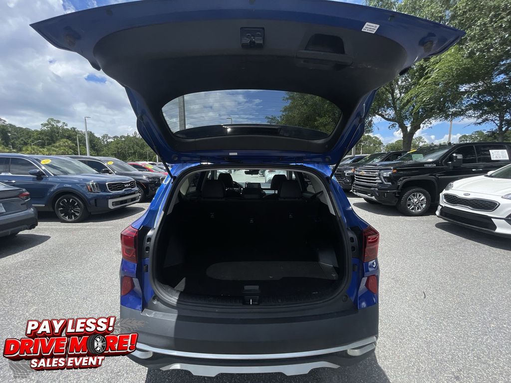 Used 2023 Kia Seltos SUV