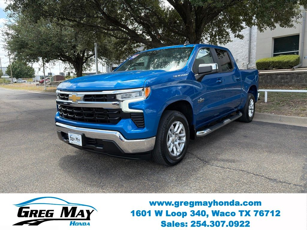 2022 Chevrolet Silverado 1500 LT - 2