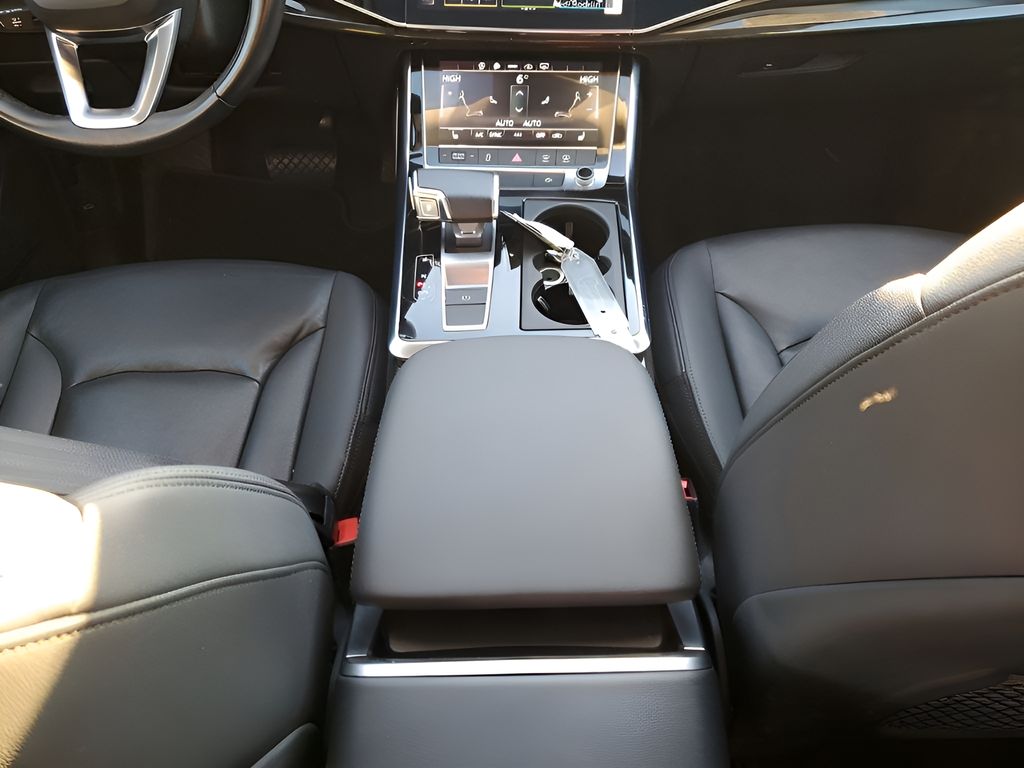 Used Car 2024 Audi Q7  55 Premium Plus For Sale Under $50,000 In Austin, Texas