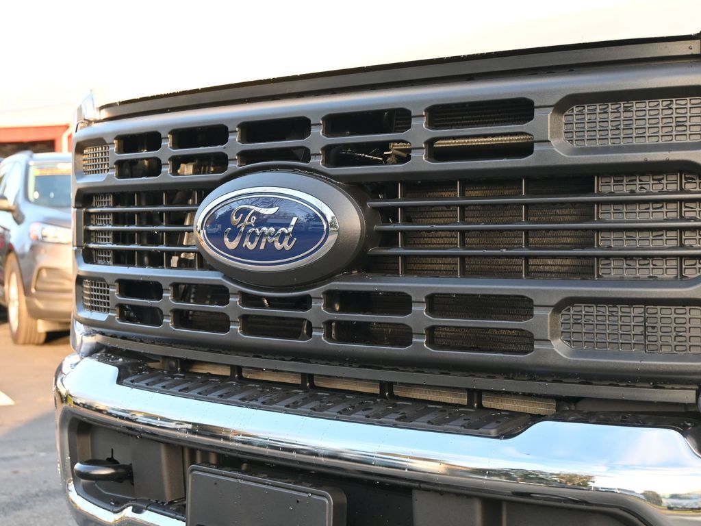 2025 Ford F-250 Super Duty XL