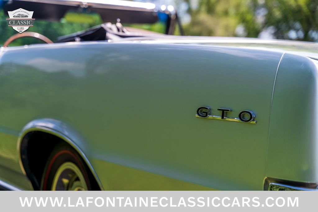 1964 Pontiac GTO 120