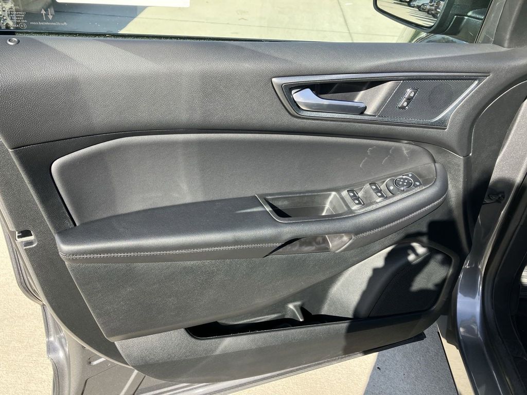 New 2024 Gray Ford SE image 22