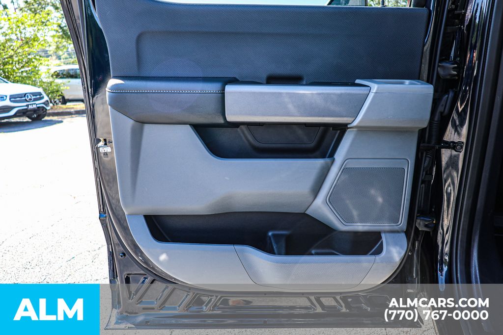 Used 2022 Blue Ford XLT image 51
