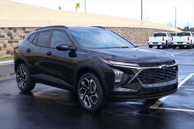 Thumbnail: 2026 Chevrolet Trax - 10