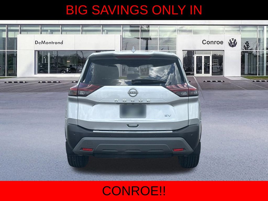 2023 Nissan Rogue SV - 5