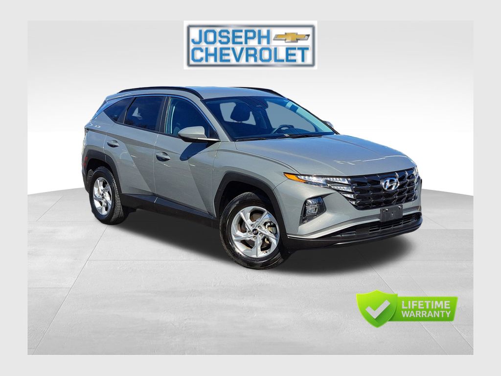 Gray 2024 Hyundai Tucson SEL Fleet AWD SUV / Crossover All-Wheel Drive 8-Speed Automatic
