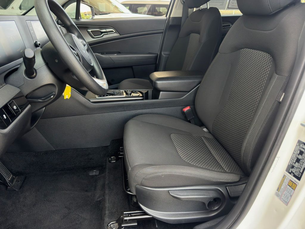 2024 Kia Sportage LX White at Martin Chrysler Dodge Jeep Ram