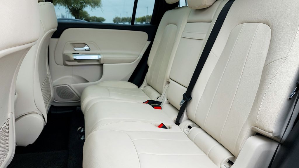 2023 Mercedes-Benz GLB