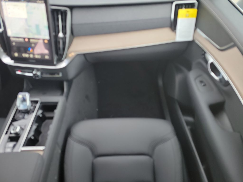 new 2026 Volvo XC90 car, priced at $68,330
