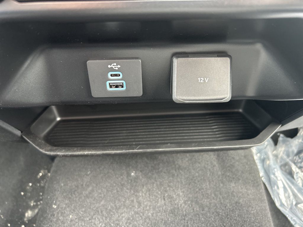 new 2025 Ford F-250SD car, priced at $64,112