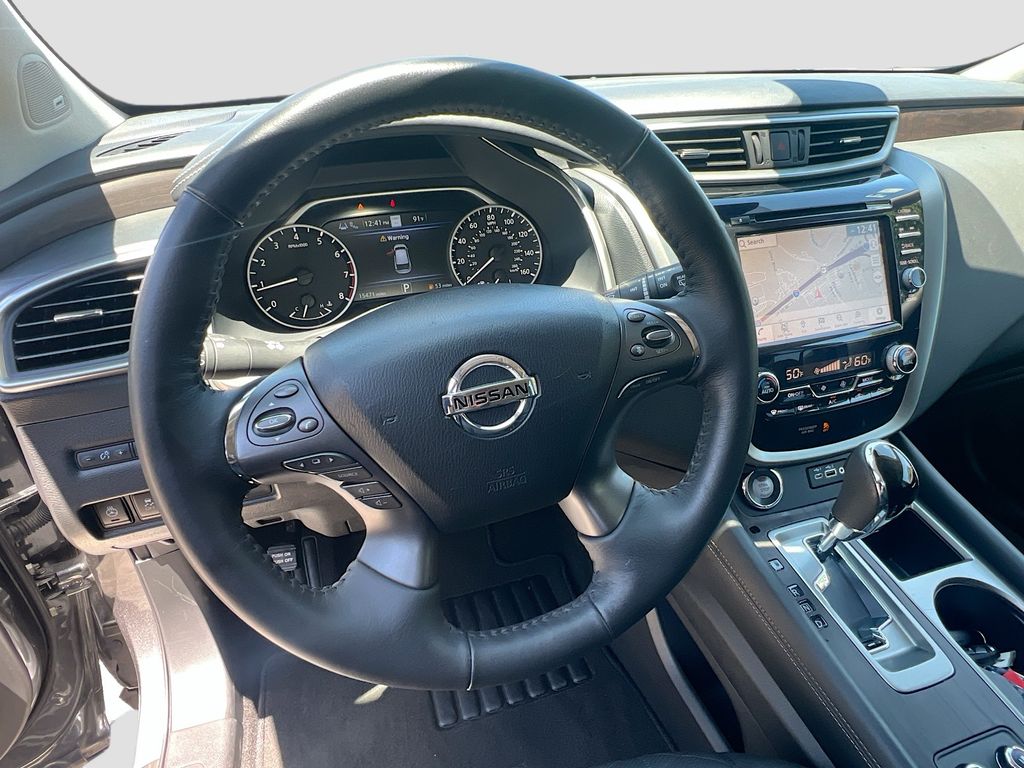 Used 2024 Gray Nissan Platinum image 11