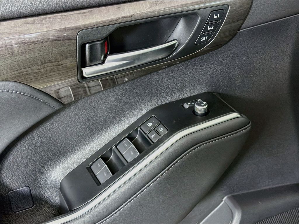 New 2026 Toyota Highlander SUV