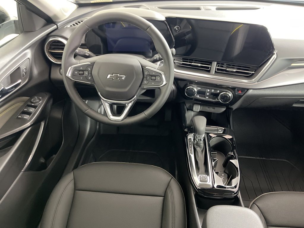 Thumbnail: 2026 Chevrolet Trax - 12