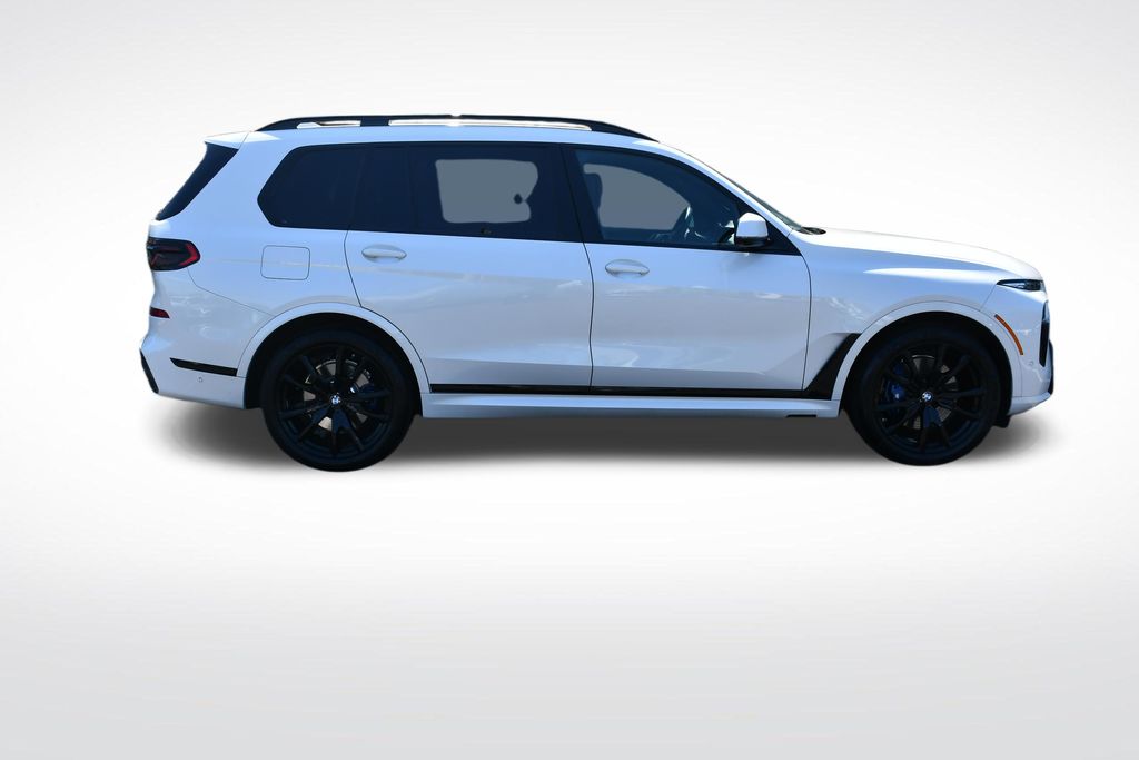 Thumbnail: 2025 BMW X7 - 9