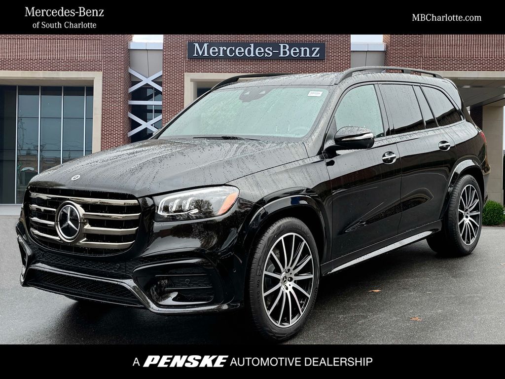 2025 Mercedes-Benz GLS 450 4MATIC -
                Pineville, NC