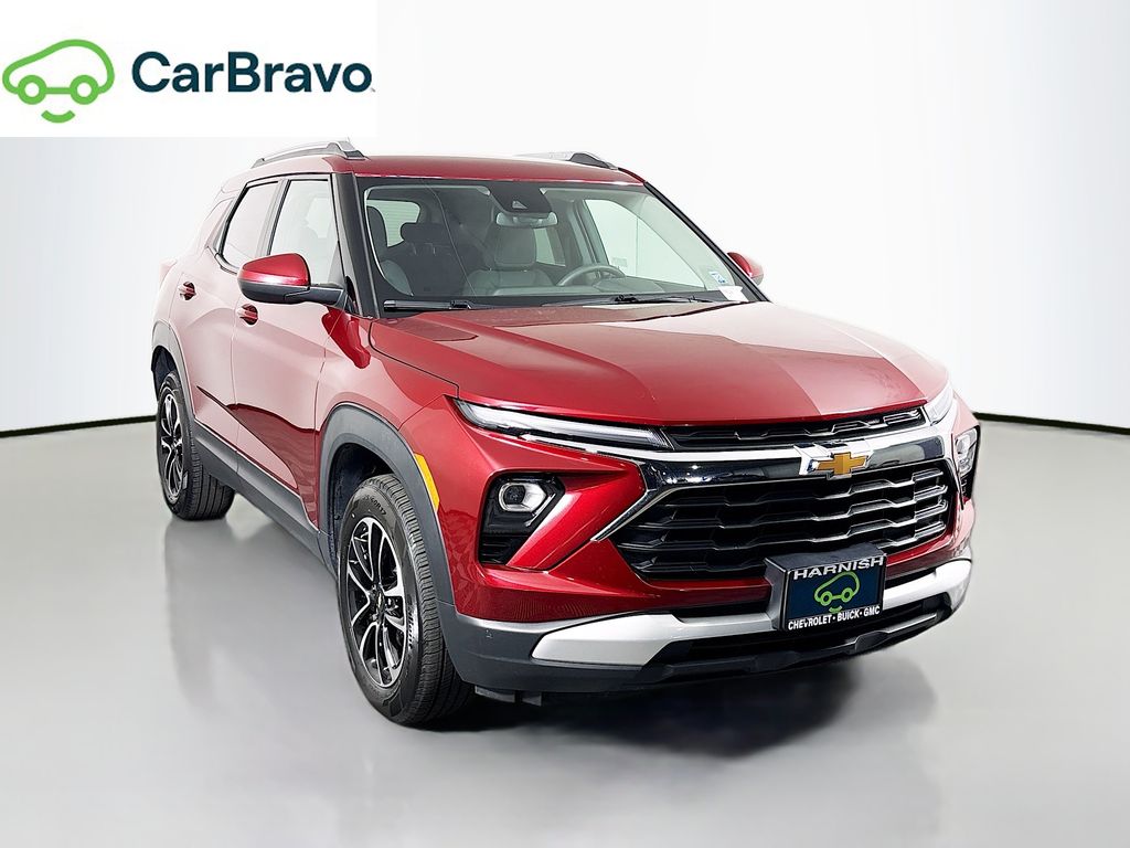 Red (Crimson Metallic) 2025 Chevrolet Trailblazer SUV / Crossover Four-Wheel Drive 9-Speed Automatic