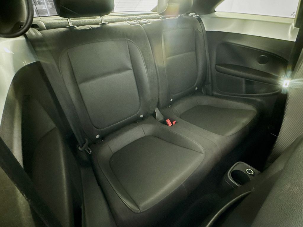 Used Car 2013 Volkswagen Beetle  2.5l For Sale Under $12,000 In Austin, Texas