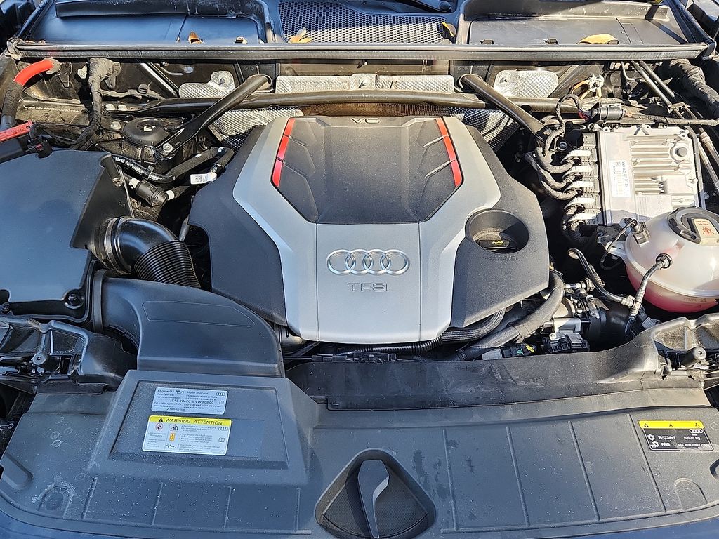 Thumbnail: 2021 Audi SQ5 - 28