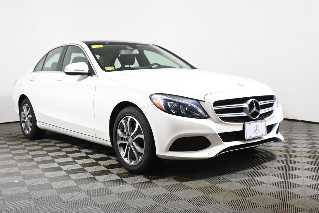 Thumbnail: 2015 Mercedes-Benz C-Class - 9