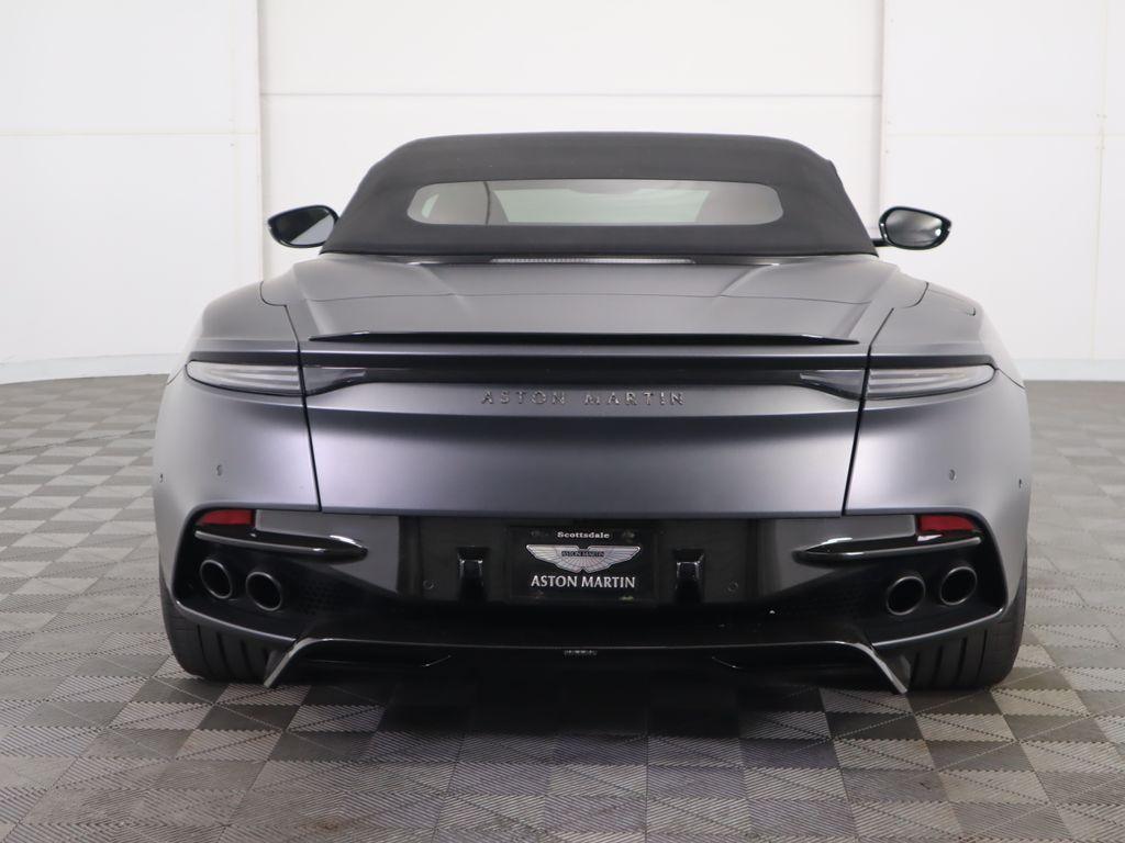 2020 Aston Martin DBS Superleggera 14