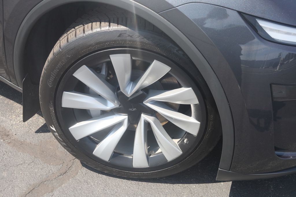 Used 2026 Tesla Model Y SUV
