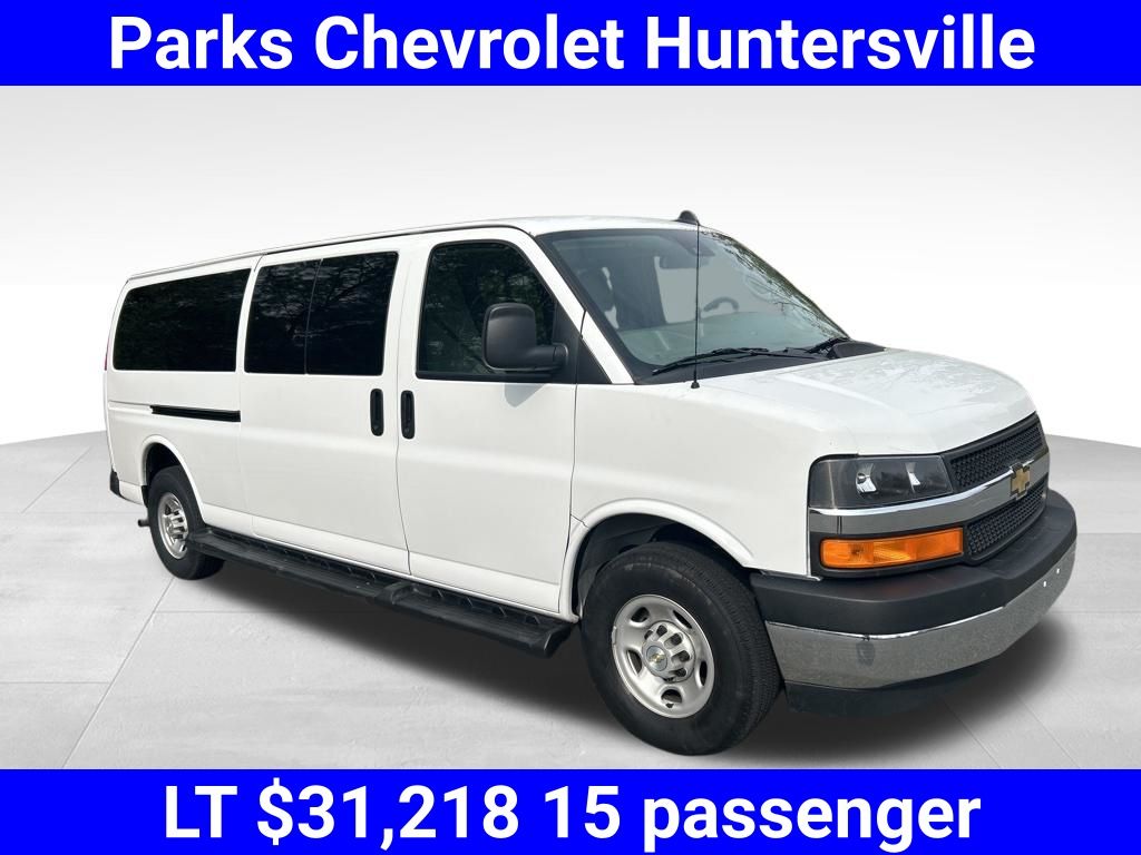 Summit White 2023 Chevrolet Express 3500 LT Extended RWD Van Rear-Wheel Drive 8-Speed Automatic Overdrive