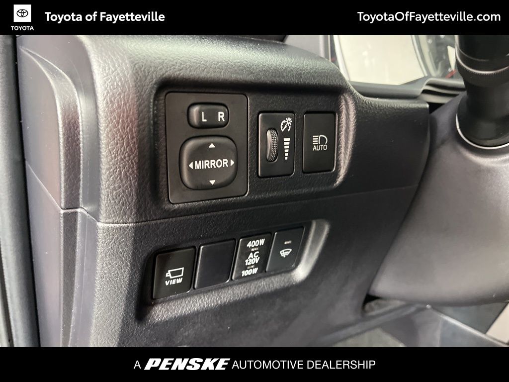 Thumbnail: 2023 Toyota 4Runner - 27