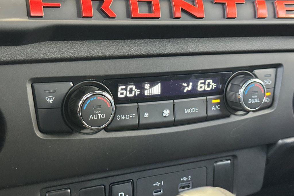 2025 Nissan Frontier PRO-4X - Photo 16