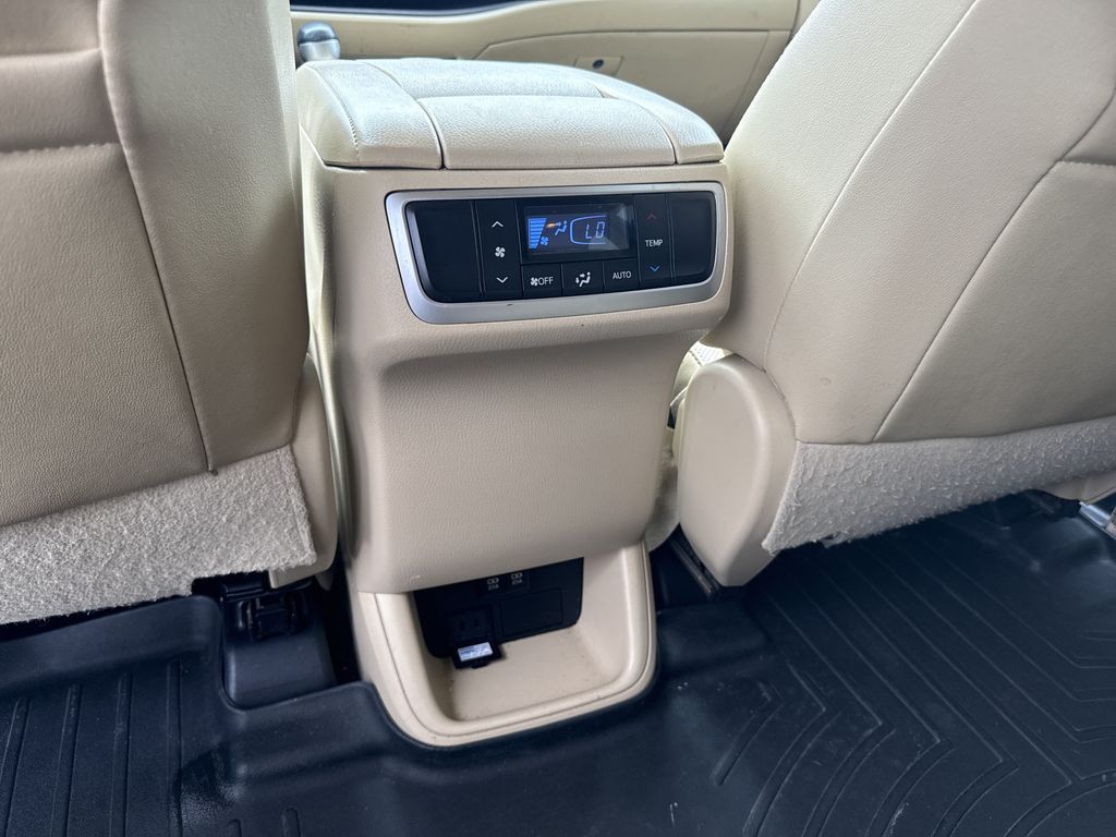 2018 Toyota Highlander Limited White at Big Star Chrysler Jeep Dodge Ram 