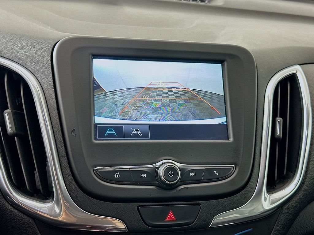 Thumbnail: 2018 Chevrolet Equinox - 15