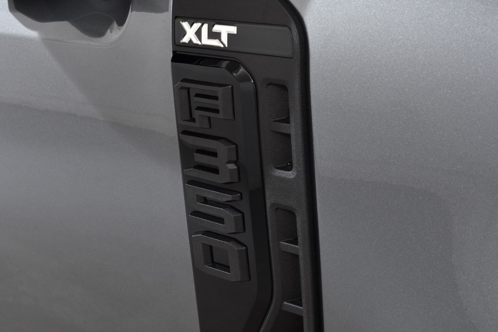 New 2026 Gray Ford XLT Diesel image 21