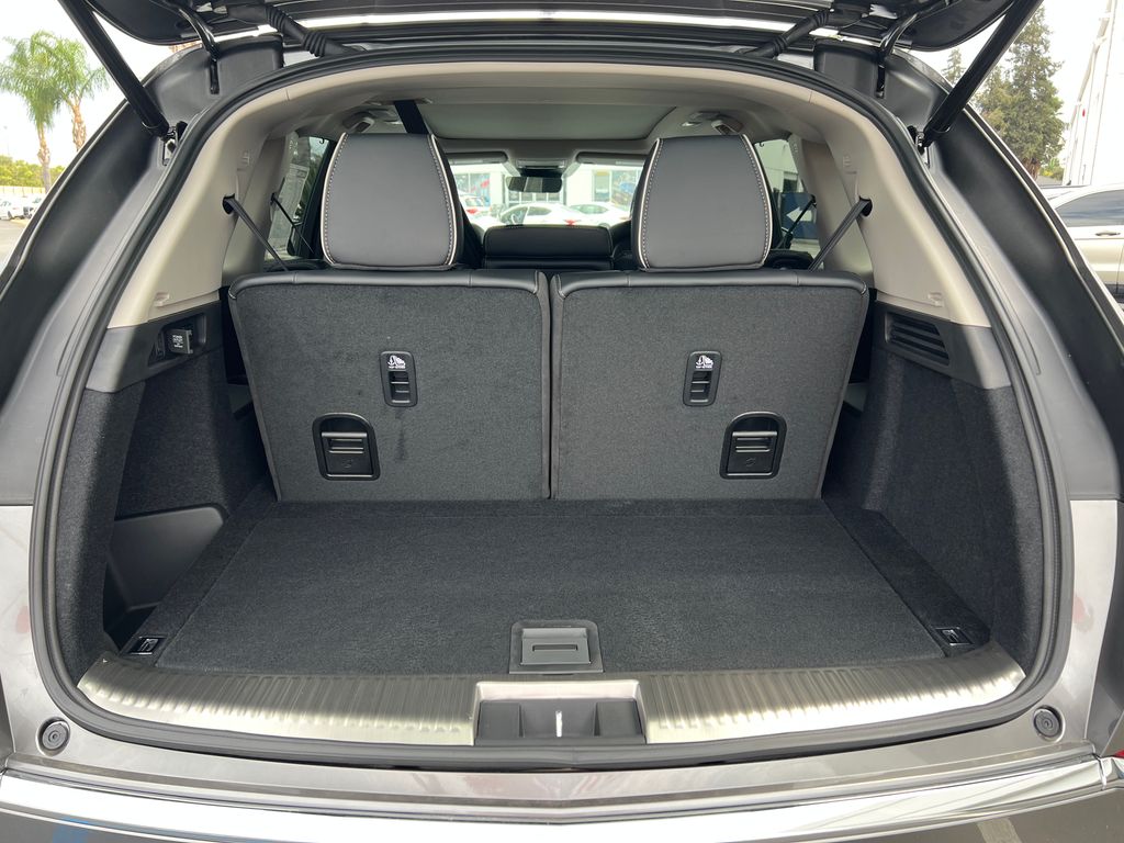 Thumbnail: 2026 Acura MDX - 32