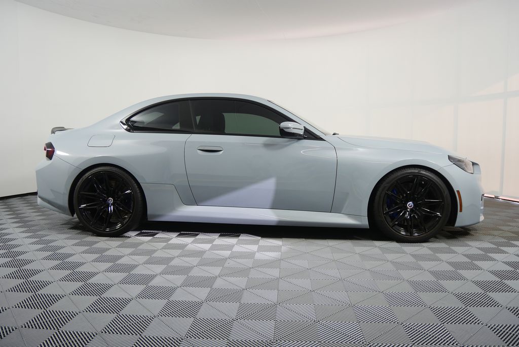 Thumbnail: 2023 BMW M2 - 2