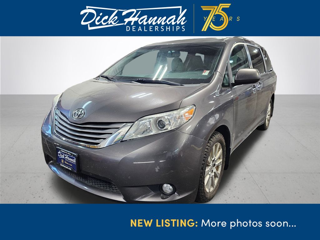 Dick Hannah Dick Says Yes - 2015 Toyota Sienna XLE For Sale in Vancouver, WA