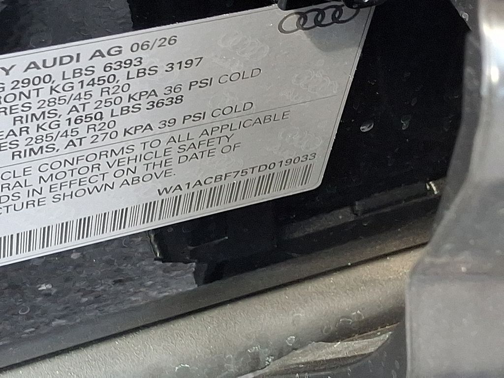 Thumbnail: 2026 Audi Q7 - 21