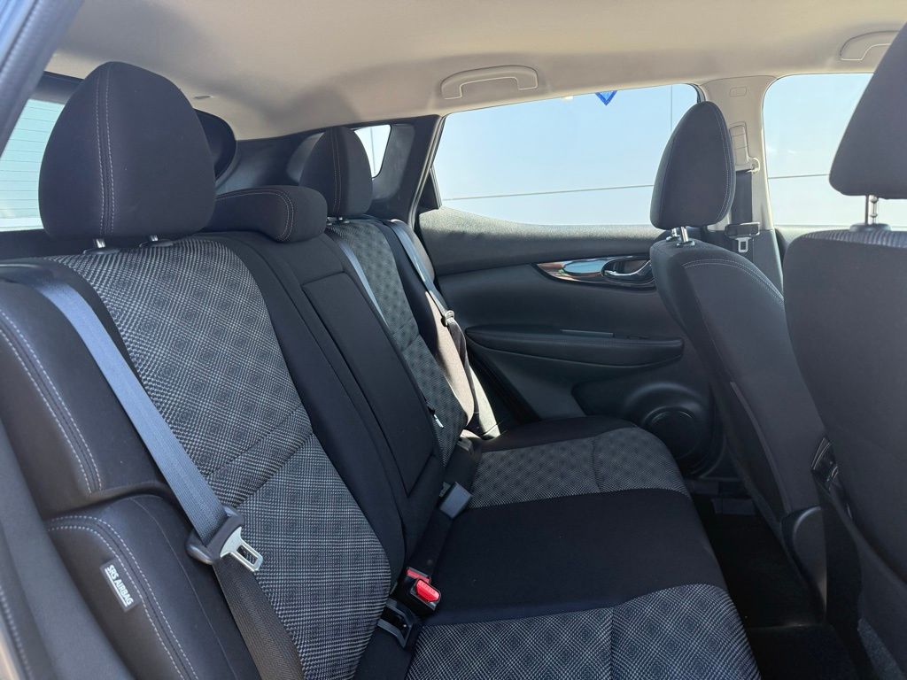 2020 Nissan Rogue Sport SV