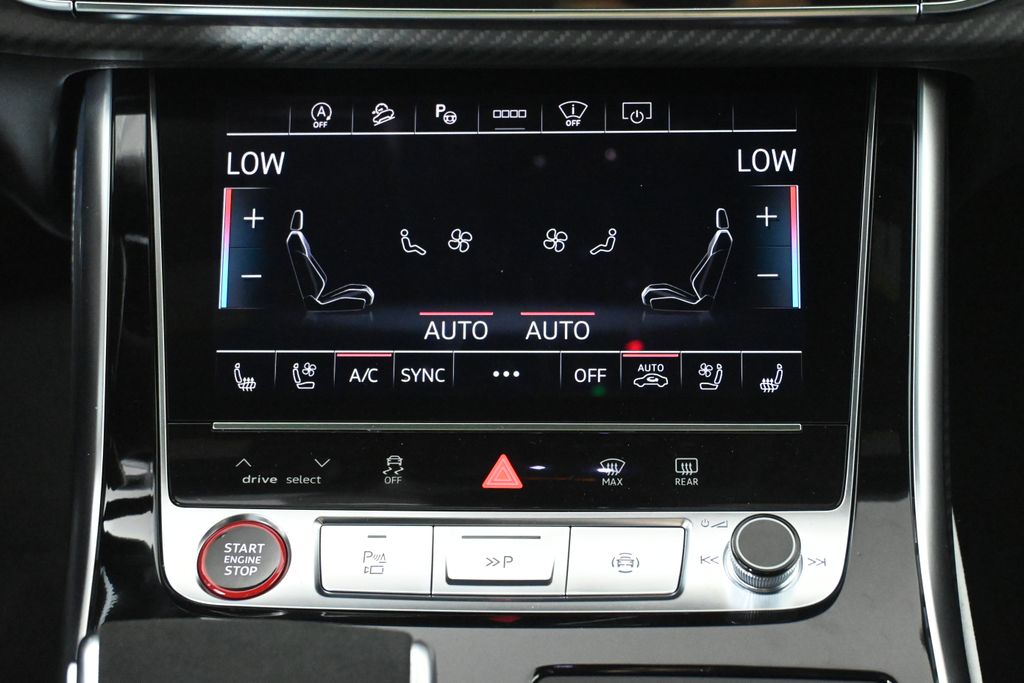 2025 Audi RS Q8 4.0T 18