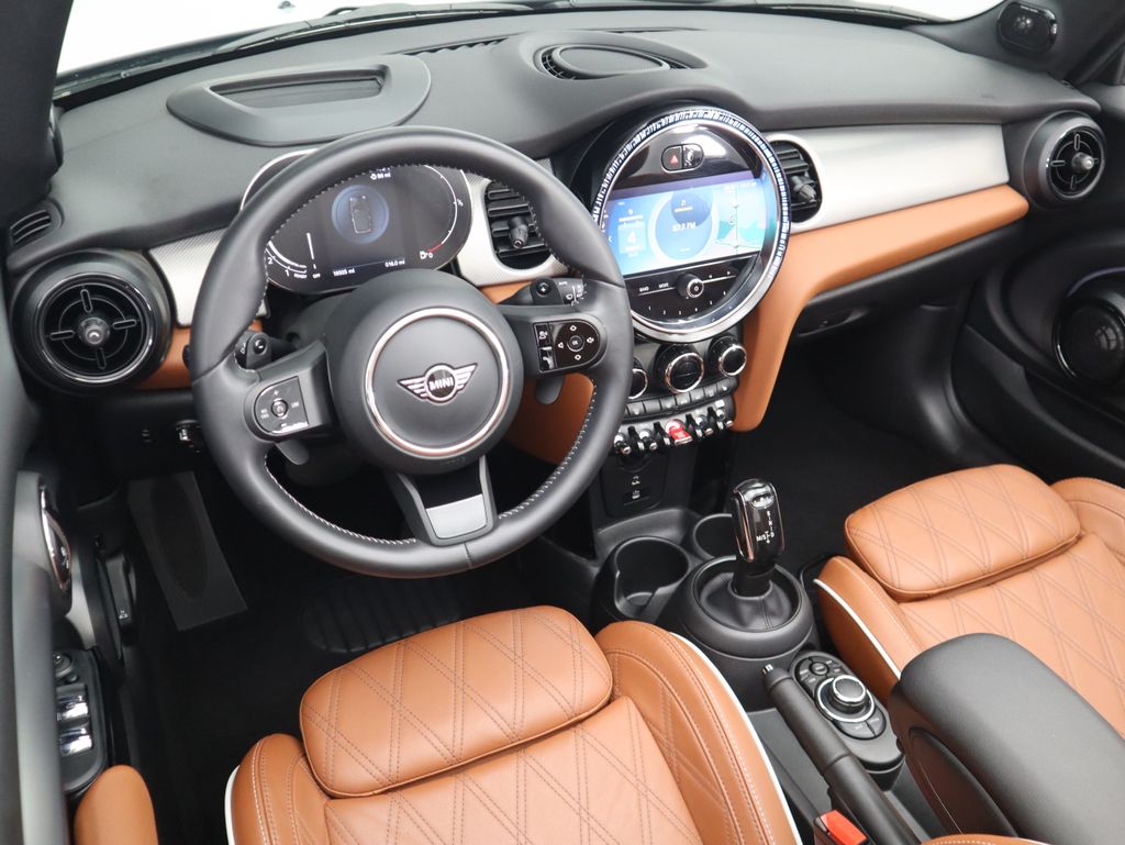 Thumbnail: 2023 MINI Cooper - 17