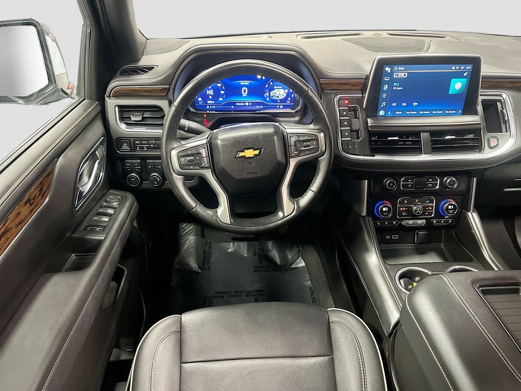 Used 2023 White Chevrolet Premier image 24