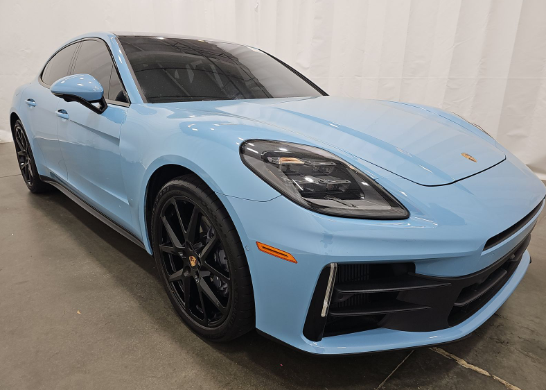 2025 Porsche Panamera RWD