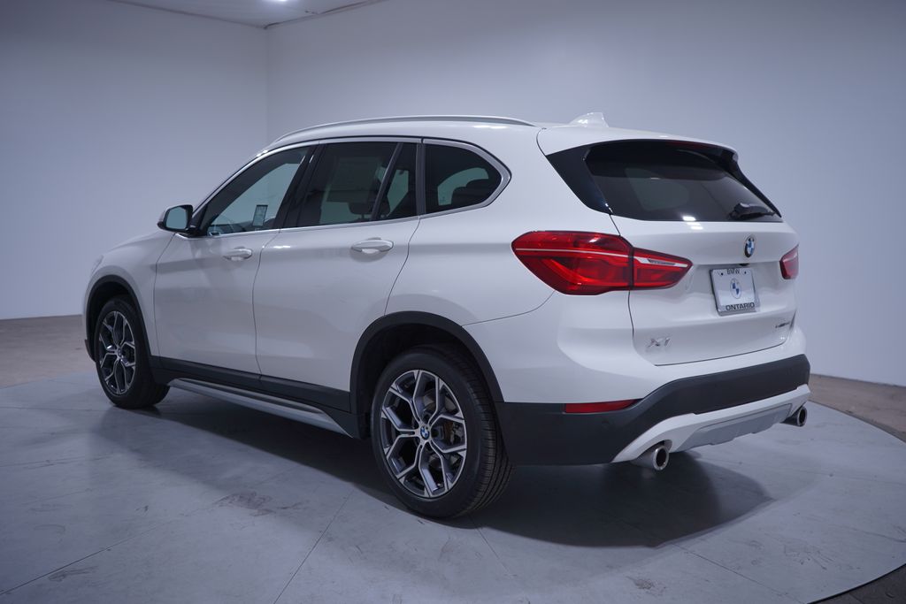 2021 BMW X1 sDrive28i 3