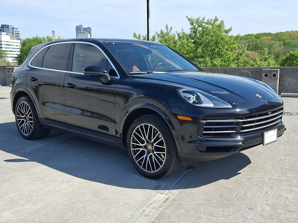Thumbnail: 2023 Porsche Cayenne - 7