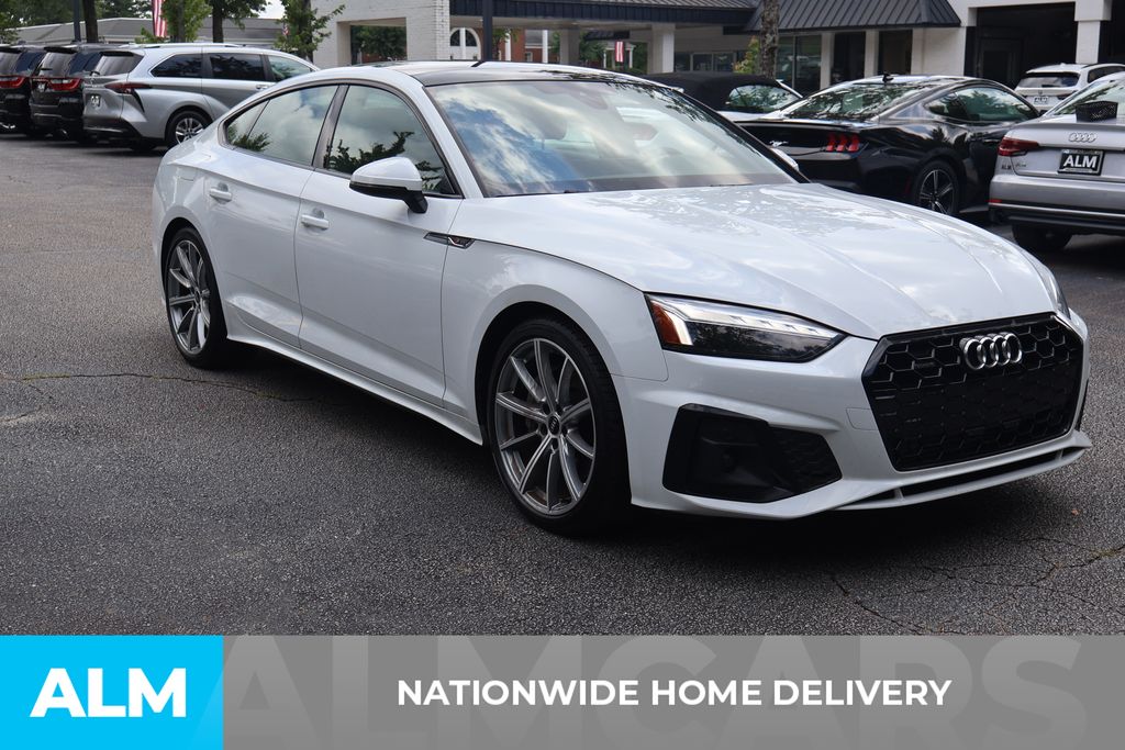 Used 2025 White Audi 45 S line Premium image 5