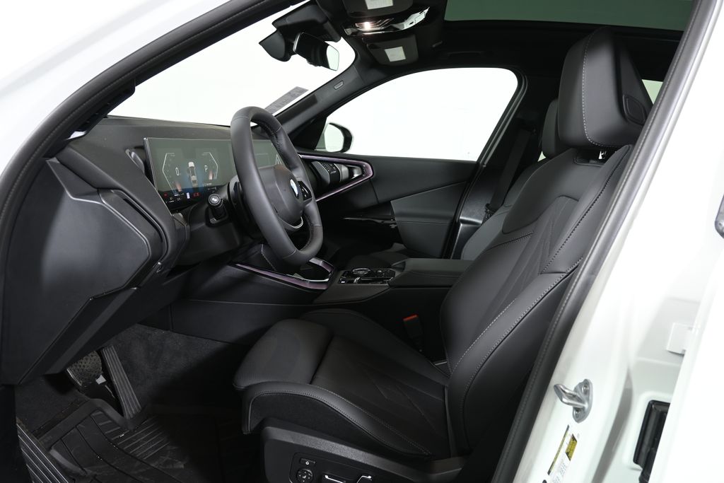 Thumbnail: 2026 BMW X3 - 3