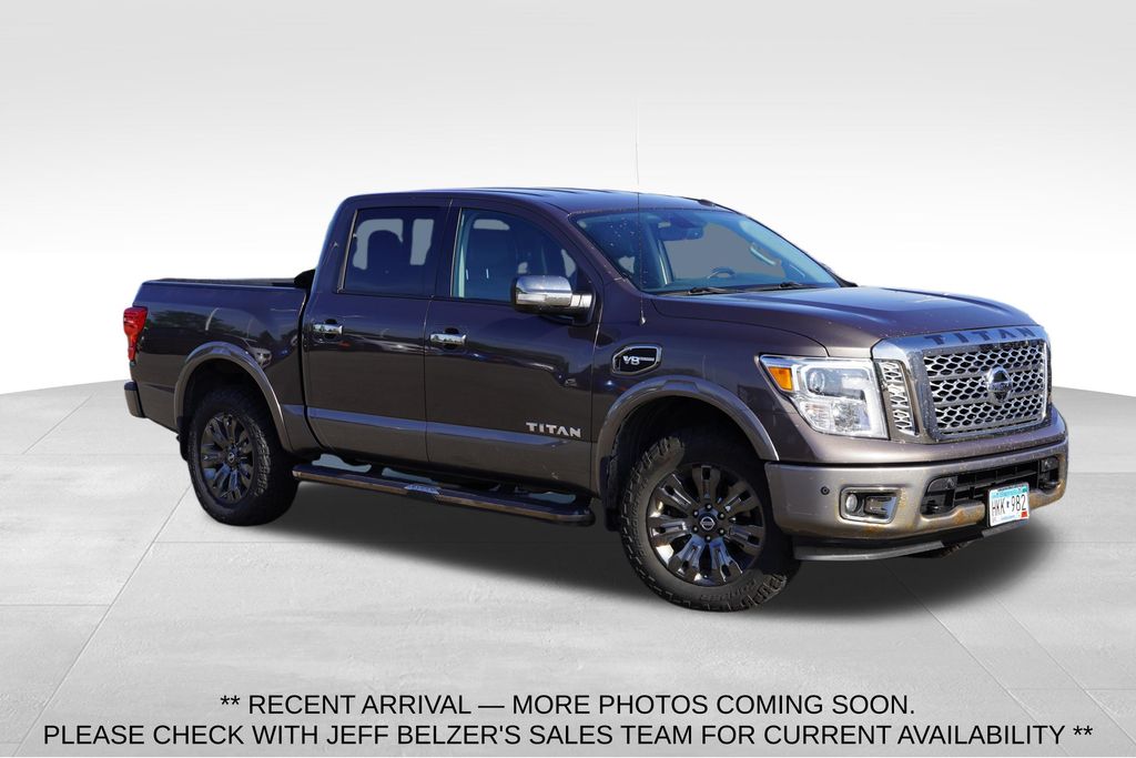 2017 Nissan Titan Platinum Reserve Crew Cab 4WD