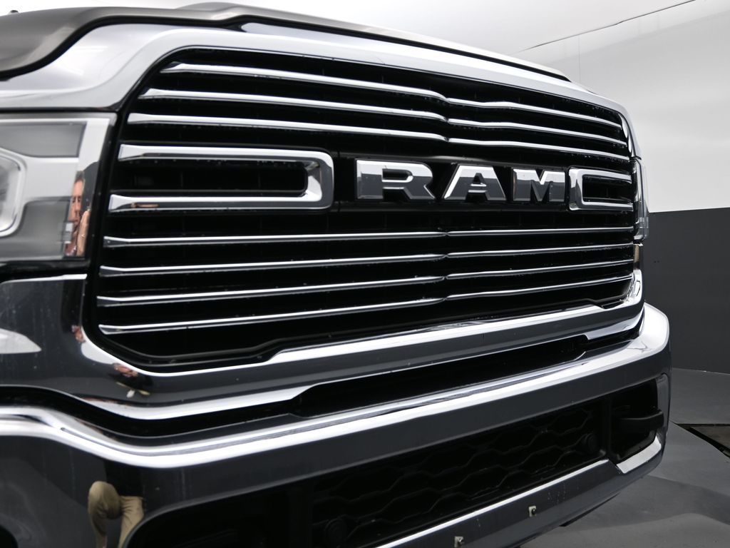 2019 Ram 2500 Laramie Crew Cab 4x4 6'4" Box